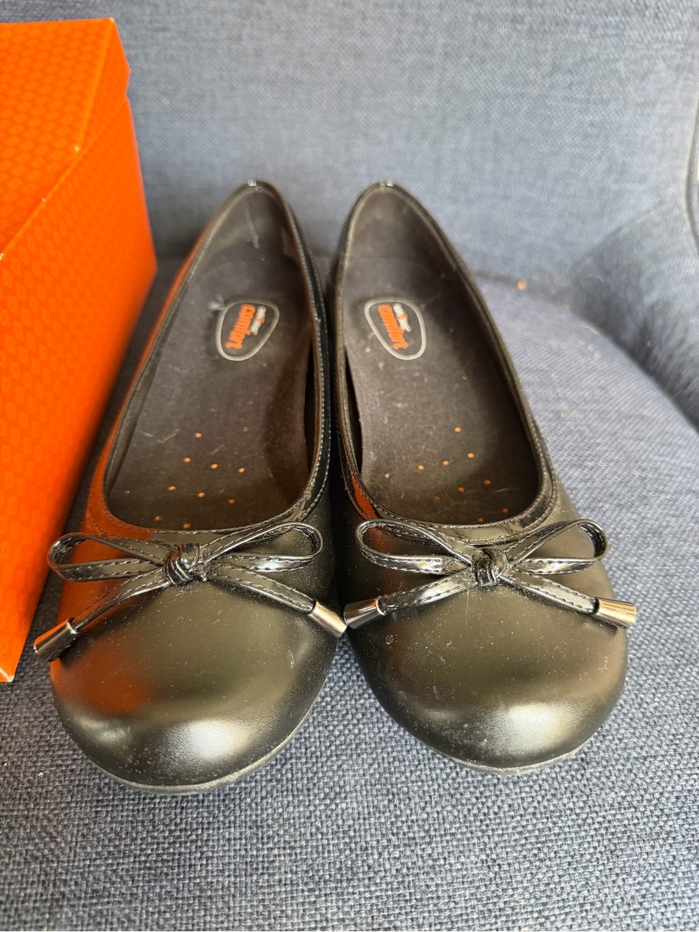 Black Women's Ballet Flats with Bow